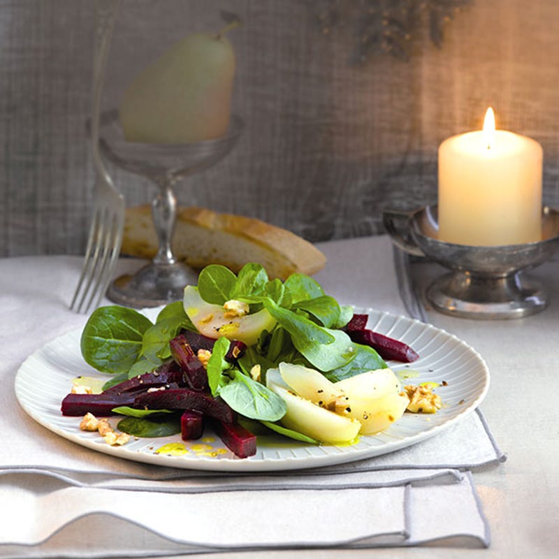 Foto van Veldsla met rode bietjes en prosecco-peren door WW