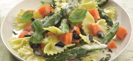 Farfalle aux légumes de printemps