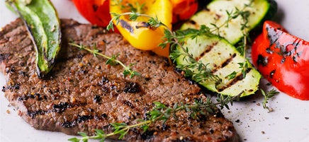 BBQ-steak met gegrilde groenten