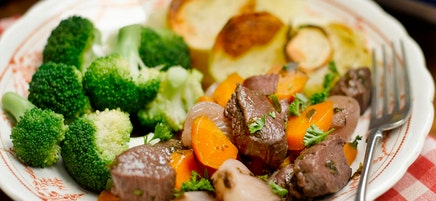 Ragoût de cerf au vin rouge