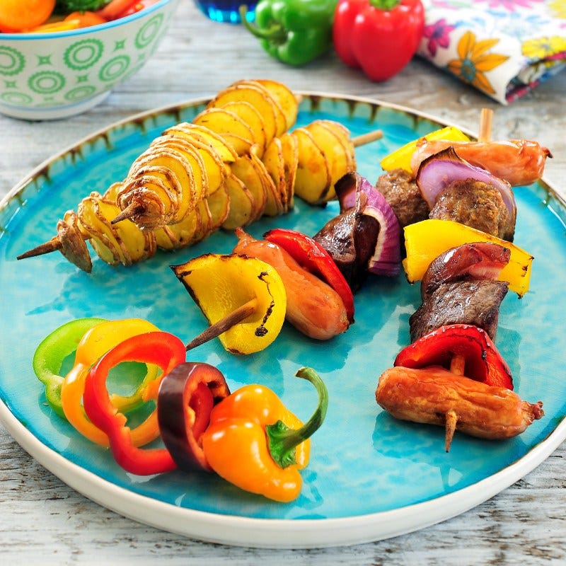 Photo de Petites brochettes bigarrées et torsades de pommes de terre prise par WW