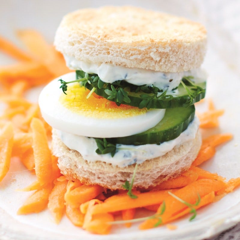 Photo de Tourelles d‘oeuf sur une salade de carottes prise par WW