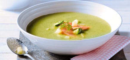 Soupe de courgettes à la truite saumonée