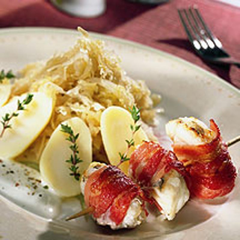 Photo de Brochette de lotte à la choucroute d'été prise par WW