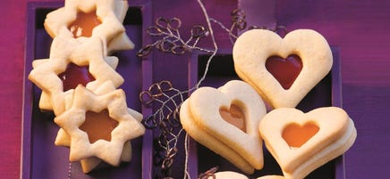 Gevulde koekjes met zure room