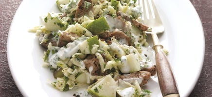 Pastinaak-perensalade met varkenshaas