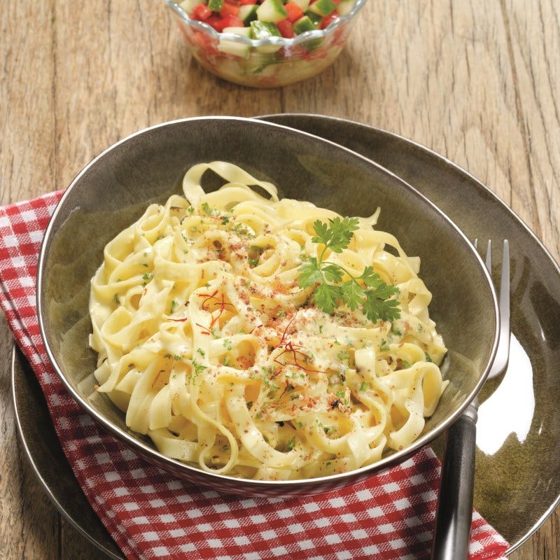 Photo de Tagliatelle et fine sauce safranée aux amandes prise par WW