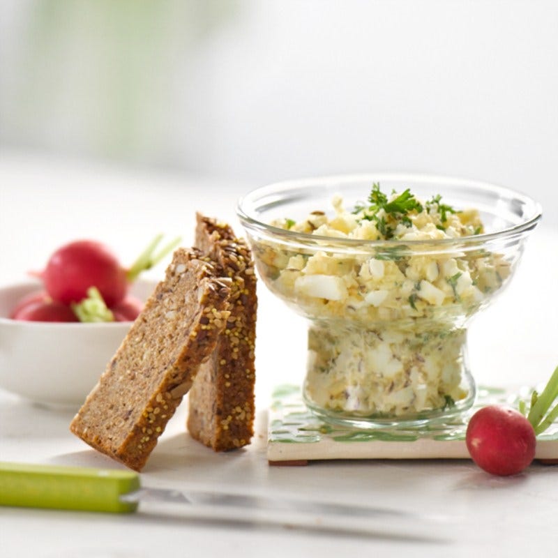 Pain de seigle et sa salade aux œufs