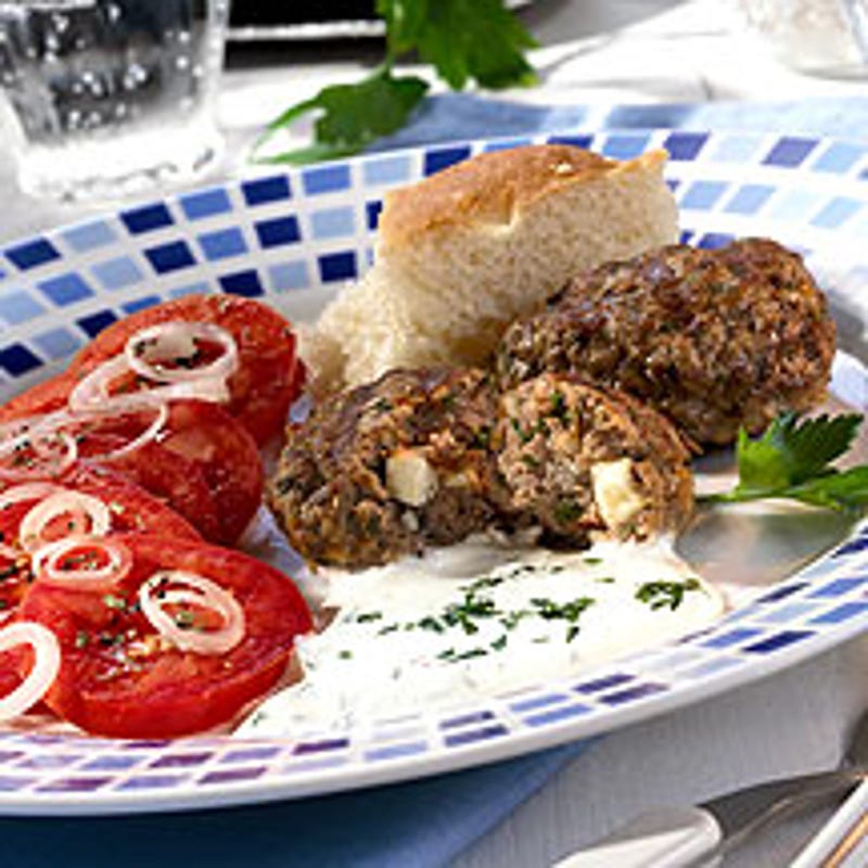 Photo de Bifteki, sauce à l’ail prise par WW