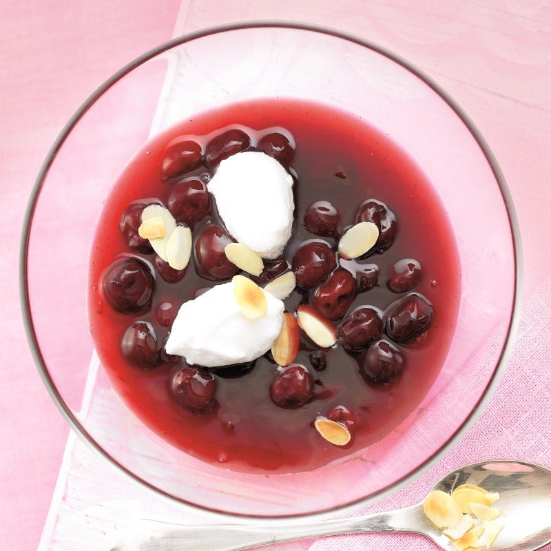 Photo de Soupe de cerises à la meringue prise par WW