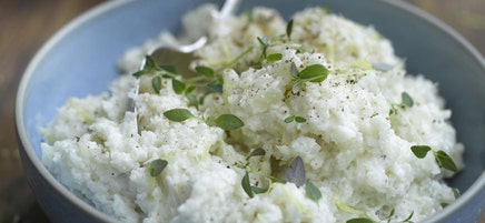 Purée de chou-fleur au citron et à la noix muscade