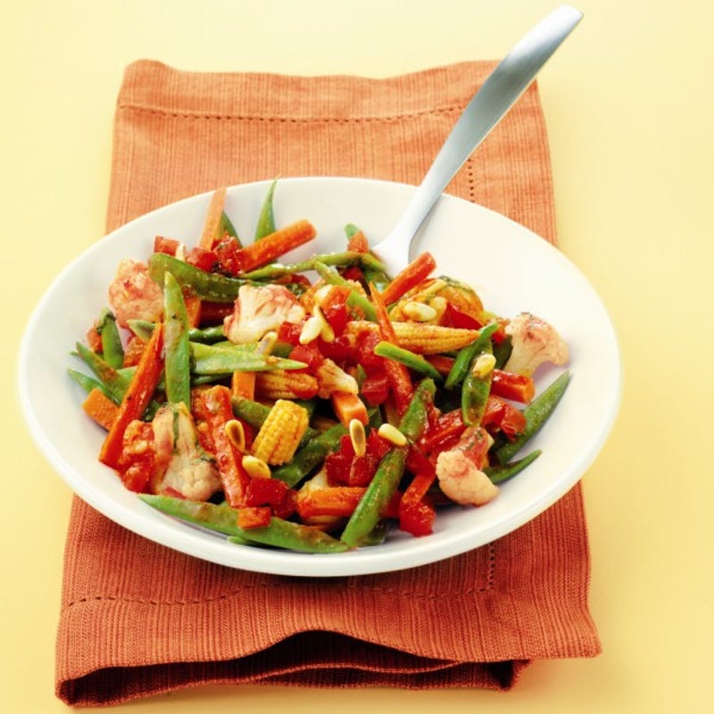 Photo de Salade de légumes, dressing à la tomate prise par WW