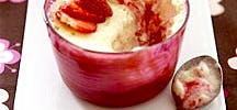 Glace au vanille et fraises