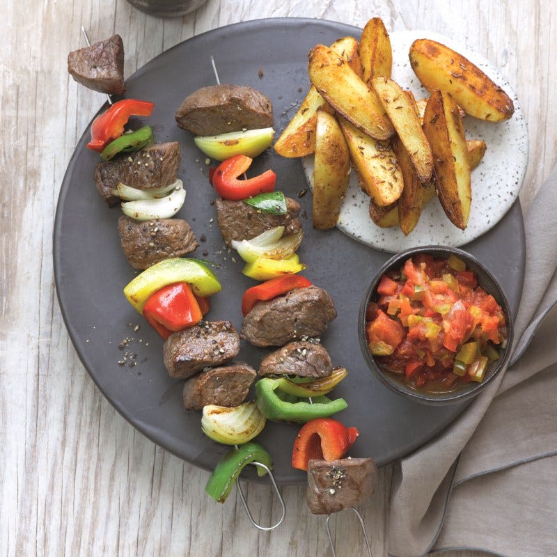 Foto van Runderspiesjes met aardappelwedges door WW