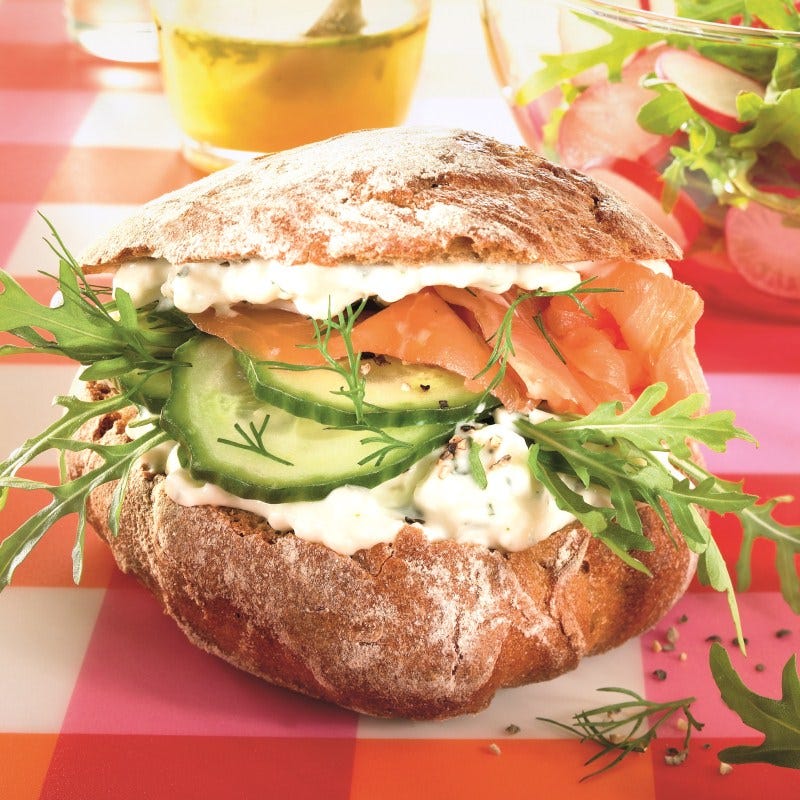Photo de Hamburger de saumon à la feta et salade roquette prise par WW