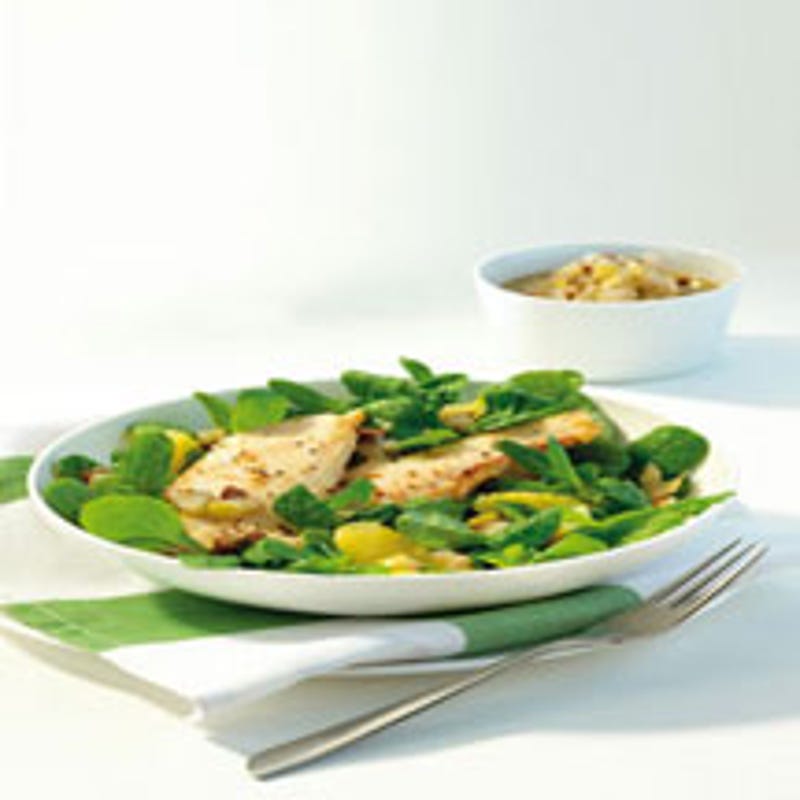 Photo de Filet de pangasius, salade au dressing poire-noisette prise par WW