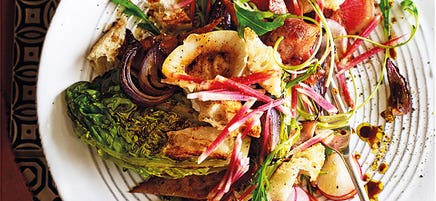 Baby cos, goat's cheese & bacon salad