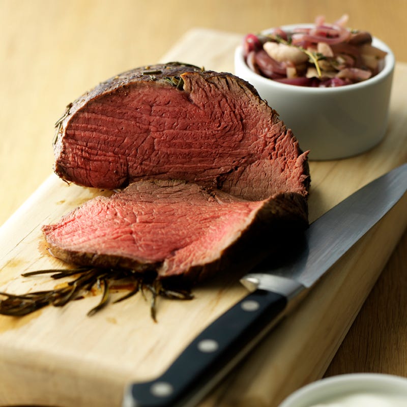Foto Rinderfilet mit frischen Kräutern und Champignons von WW