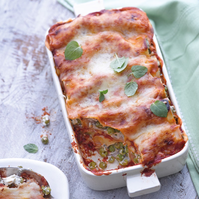 Gebackene Cannelloni mit Ricotta-Erbsen-Füllung