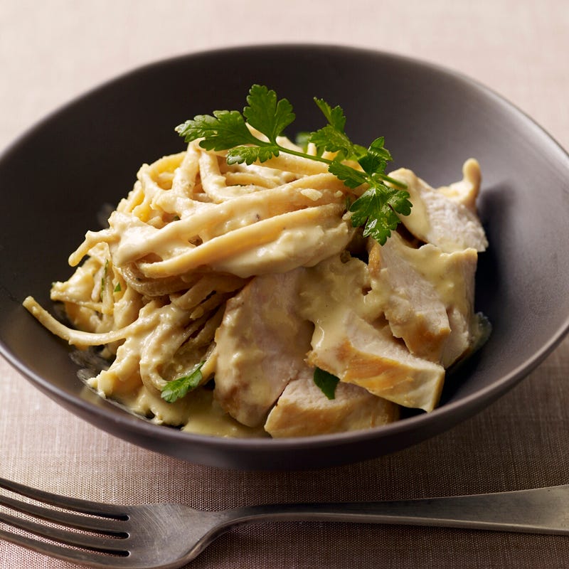 Foto Hühnchen mit Vollkornpasta in Rahmsauce von WW