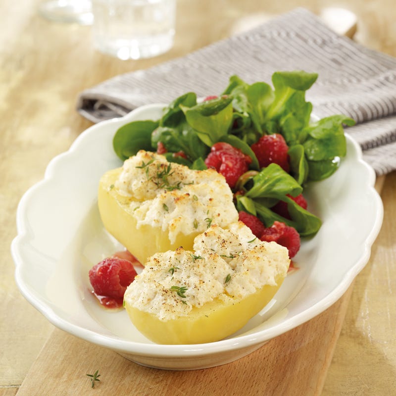 Foto Ofenkartoffeln mit Himbeer-Feldsalat von WW