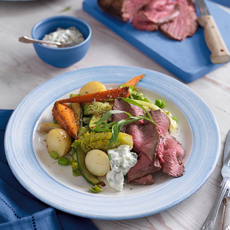 Foto Roastbeef mit Sommergemüse und Kräutercreme von WW