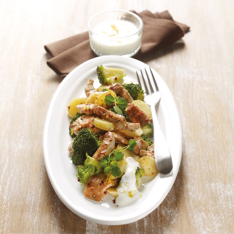 Foto Kartoffel-Brokkoli-Pfanne mit Zitronendip von WW