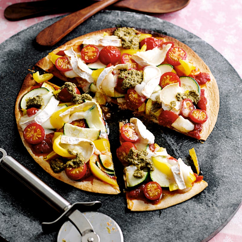 Gemüse-Tortilla-Pizza mit Ziegenkäse