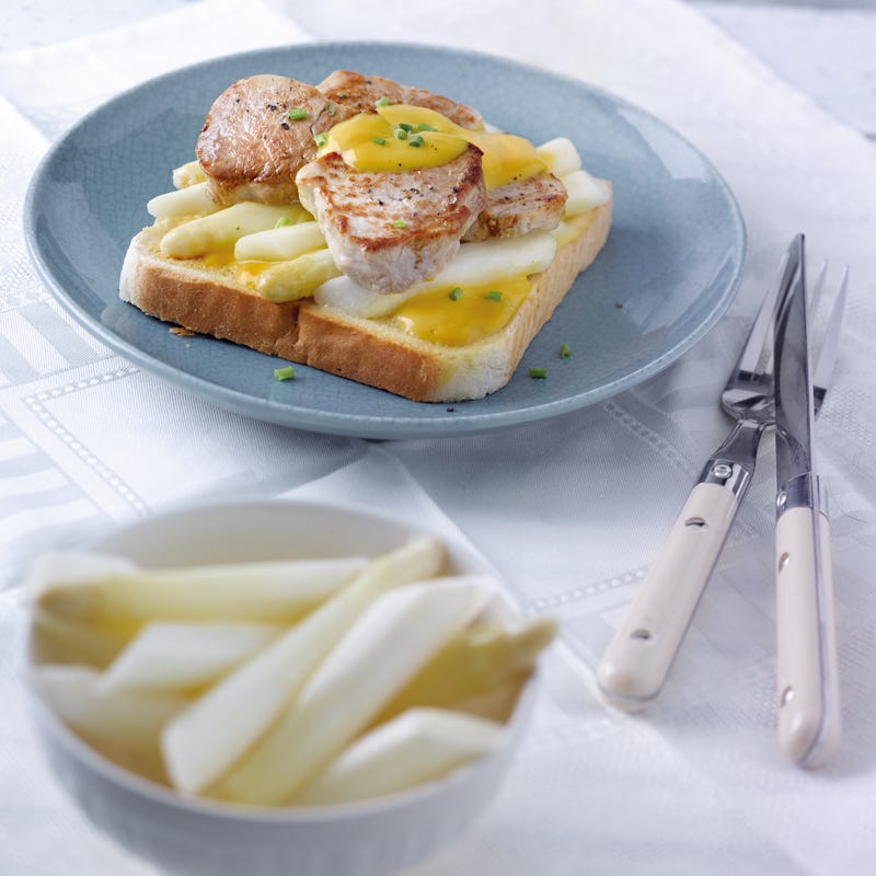 Foto Damentoast mit Spargel von WW