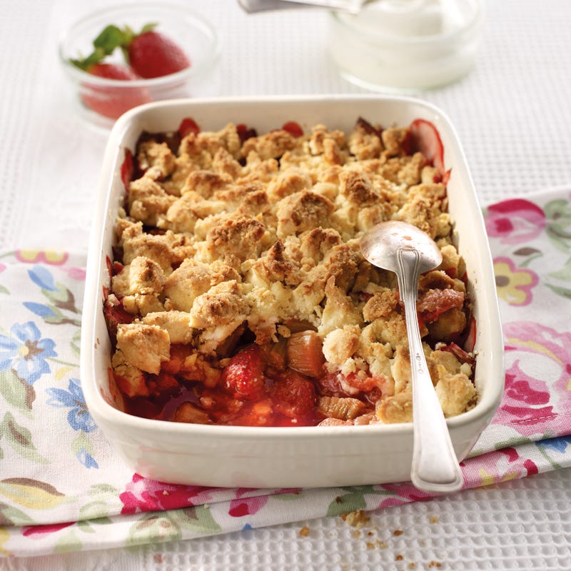 Erdbeer-Rhabarber-Crumble