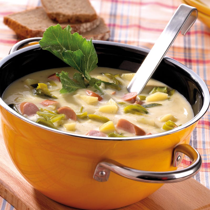 Foto Kartoffelsuppe mit Würstchen von WW