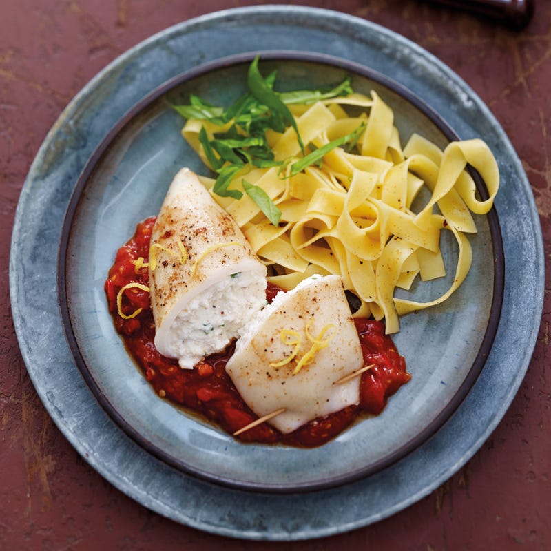 Foto Gefüllte Tintenfischtuben mit pikanter Tomatensauce von WW