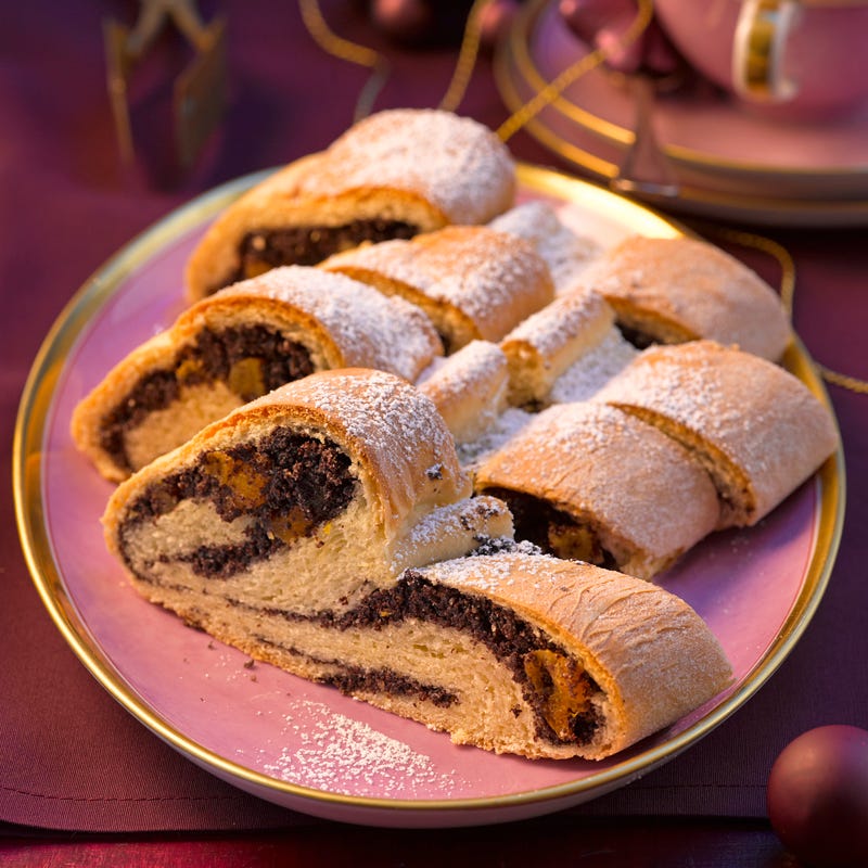 Foto Mohnstollen mit Aprikosen von WW