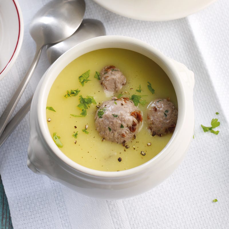 Foto Kartoffelsuppe mit Hackbällchen von WW