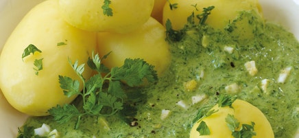 Kartoffeln mit Grüner Sauce