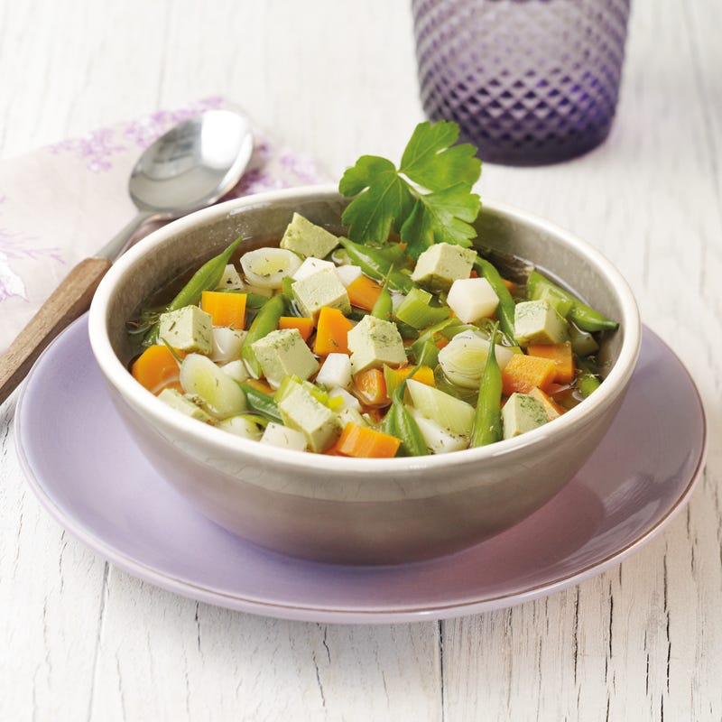 Foto Gemüsesuppe mit Kräuter-Eierstich von WW