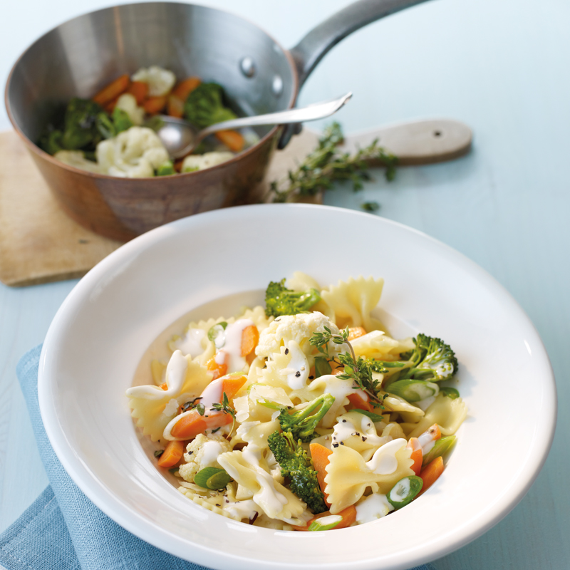 Foto Farfalle mit Gemüse-Frischkäse-Sauce von WW