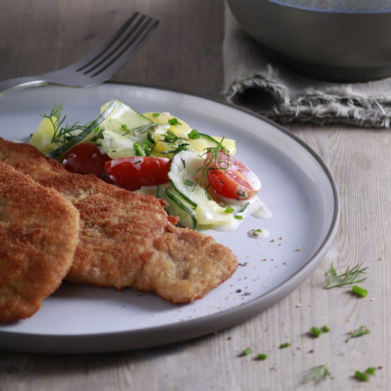Foto Schnitzel mit Kartoffel-Gurken-Salat von WW