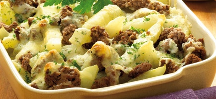 Kohlrabi-Tatar-Auflauf mit Käsesauce