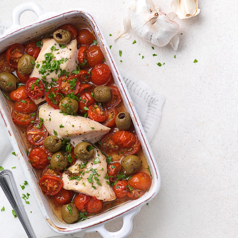 Hähnchen-Olivenauflauf mit Tomaten