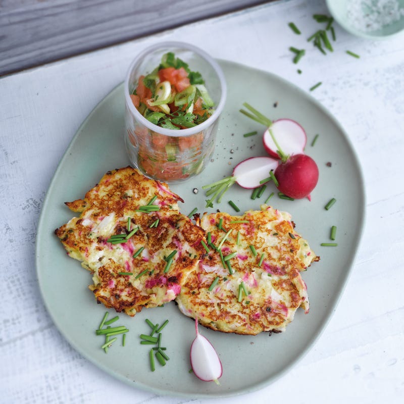 Radieschen-Quark-Puffer mit Tomatensalsa