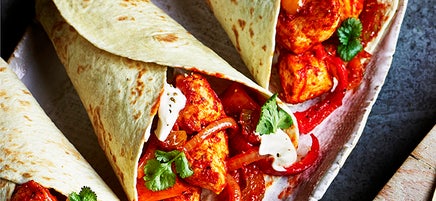 Chicken & pepper fajitas