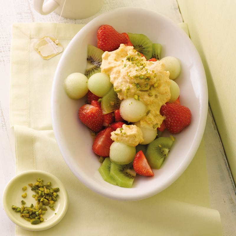 Foto Fruchtsalat mit Aprikosen-Quark-Creme von WW