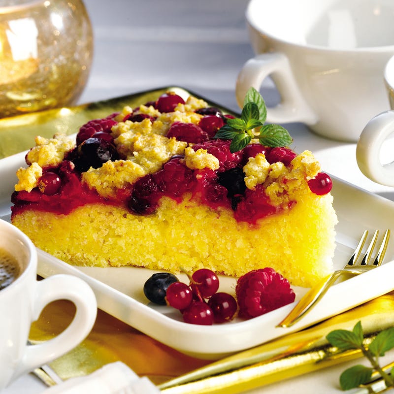 Streuselkuchen mit Beeren