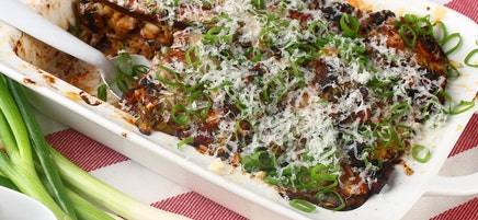 Zartweizenlasagne mit Aubergine und Champignons