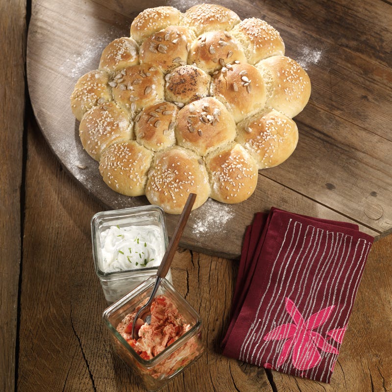 Foto Brötchensonne mit zweierlei Dips von WW