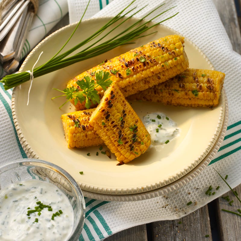 Foto Maiskolben mit Kräuterdip von WW