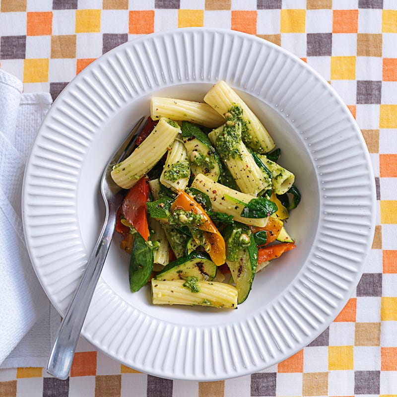 Tortiglioni Pesto mit Zucchini
