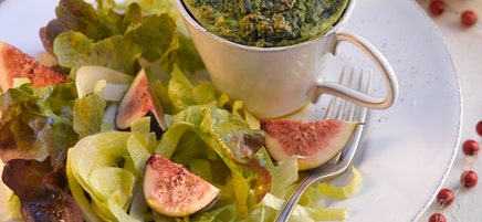 Spinatsoufflé mit Feigensalat