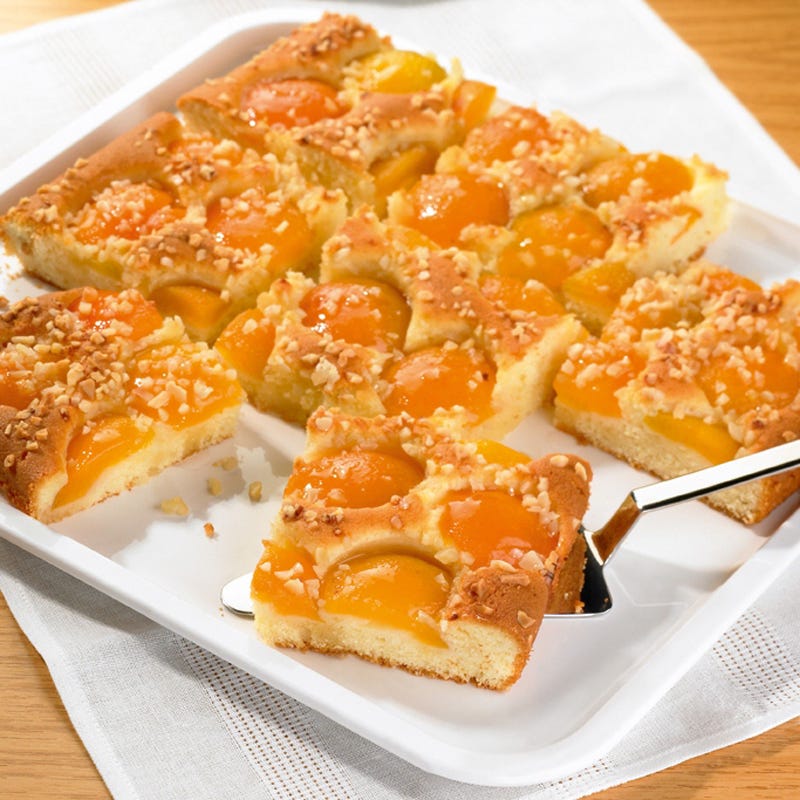 Foto Saftiger Rührkuchen mit Aprikosen von WW